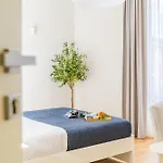 L'opera & 4* La Spezia