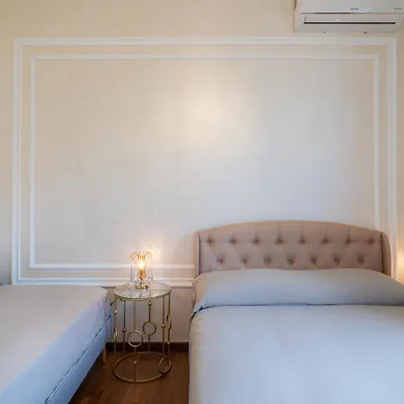 Vendégház L'opera & 4*