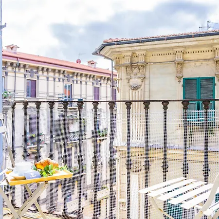 Guest house L'opera & La Spezia