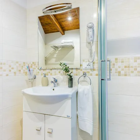 L'opera & Гостевой дом