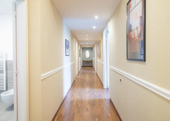 L'opera & Penzion La Spezia