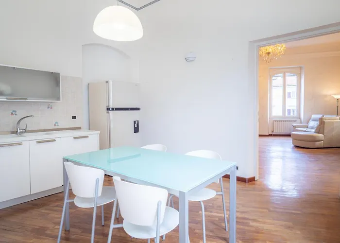 Penzion L'opera & La Spezia